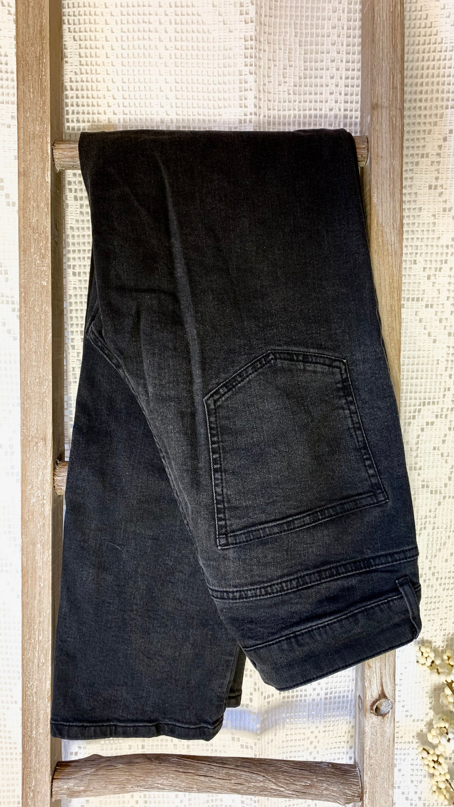 Lindex Jeans,svart str 38